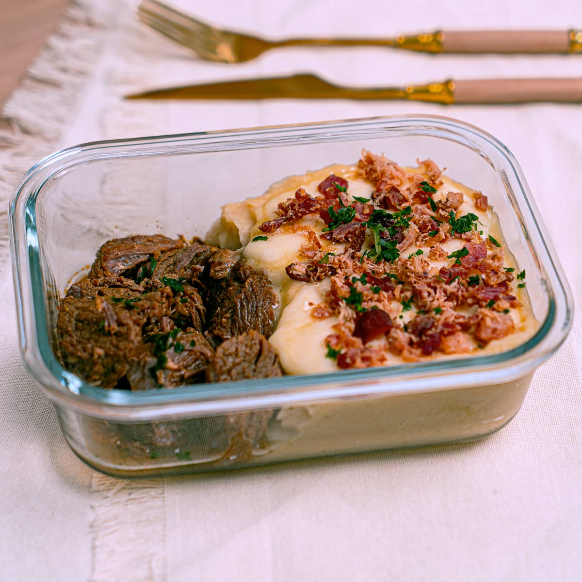 Chefcot - cardápio fitness - patinho de panela com purê e bacon